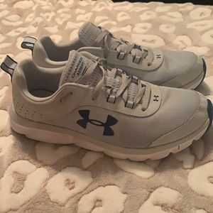 Men's under armor sneakers